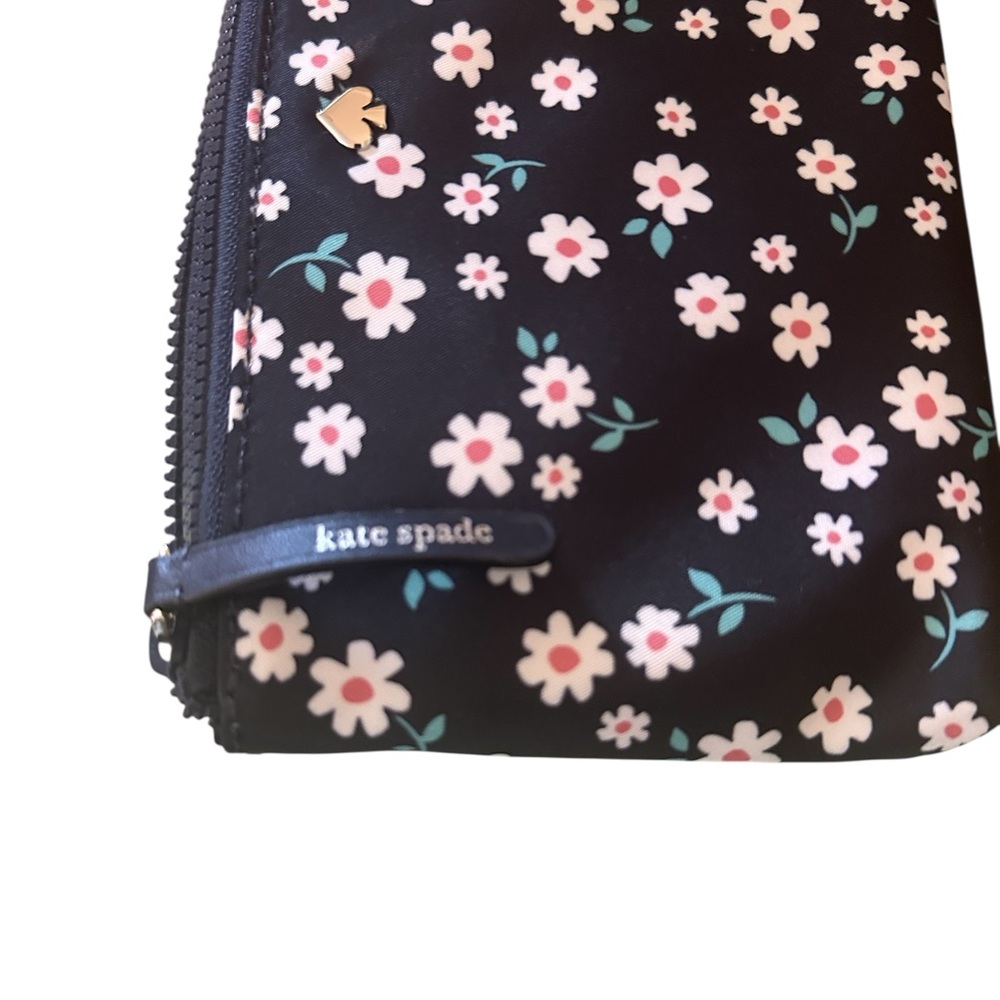 Kate Spade Stylish Jae Fleur Black Nylon Wristlet With Smooth Leather Trim. - Picture 11 of 15